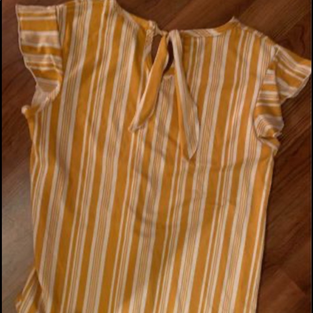 Girls size 14/16 cute cotton gold top - Picture 3 of 4